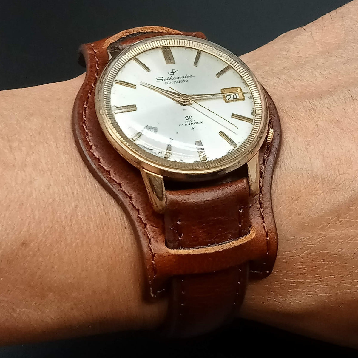 時計 SEIKOMATIC 30 JEWELS AUTOMATIC MENS SEIKOMATIC 30 JEWELS AUTOMATIC MENS 15031D GOLD WATCH USED