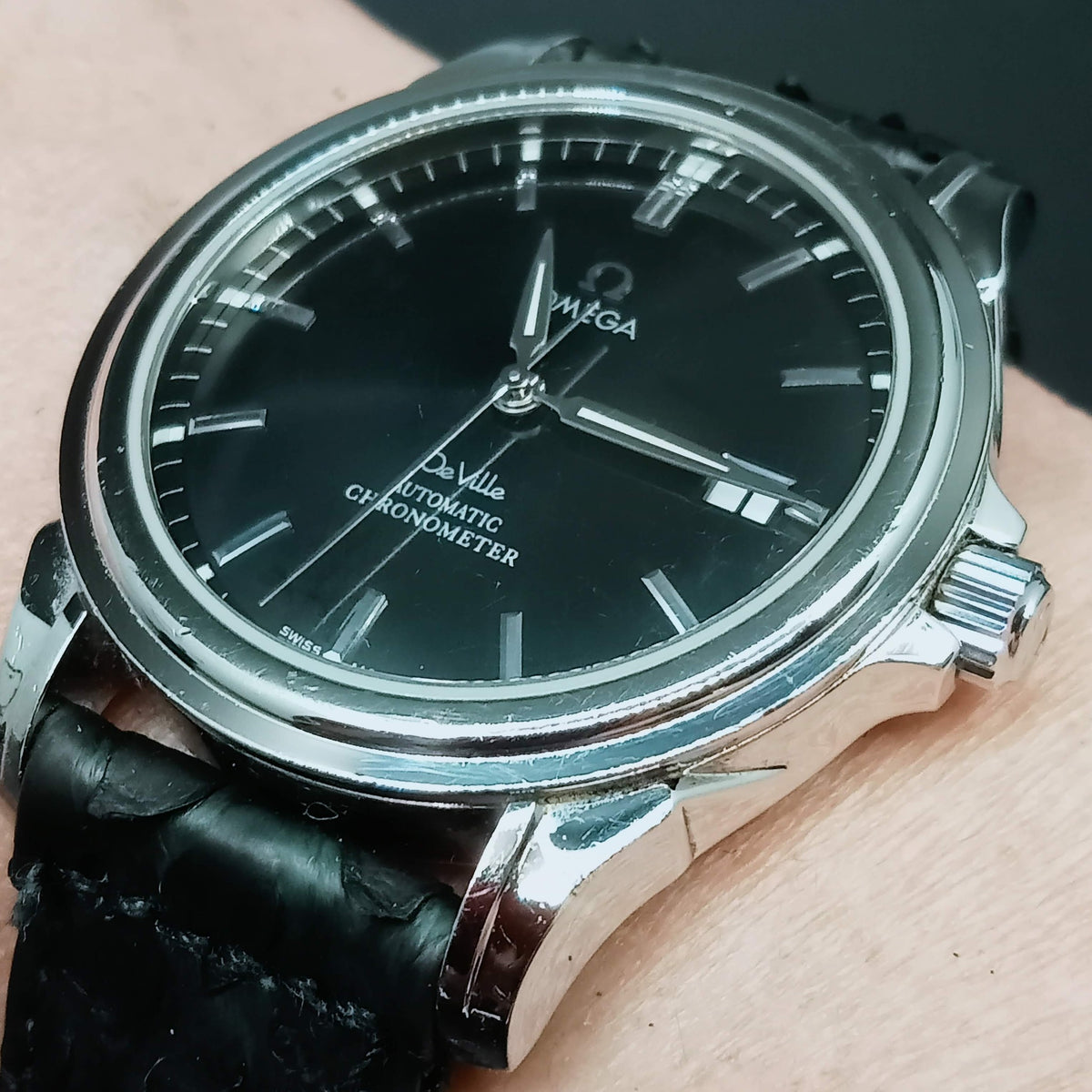 Collectible 2006 Omega De-Ville Chronometer Co-Axial Cal 2500 Ref: Automatic (OH)