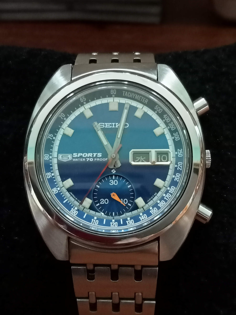 Watchmaker's Bench: Breaking Down a Seiko 6139 Chronograph - Worn & Wound
