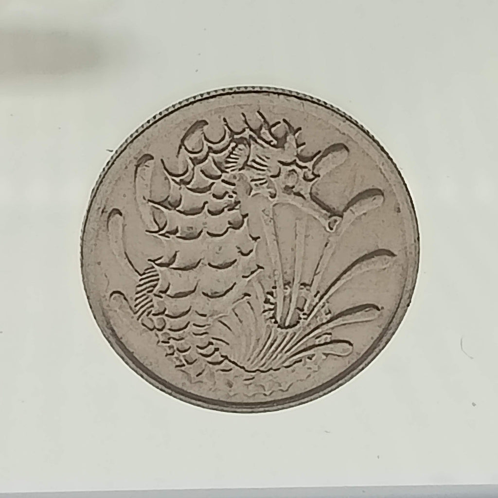 FIRST Series 10 Cent Coins in Excellent / Very Good / Good Condition Collectible Vintage Currency Coin Singapore