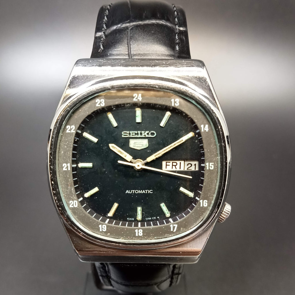 Seiko 5 hotsell automatic 1982