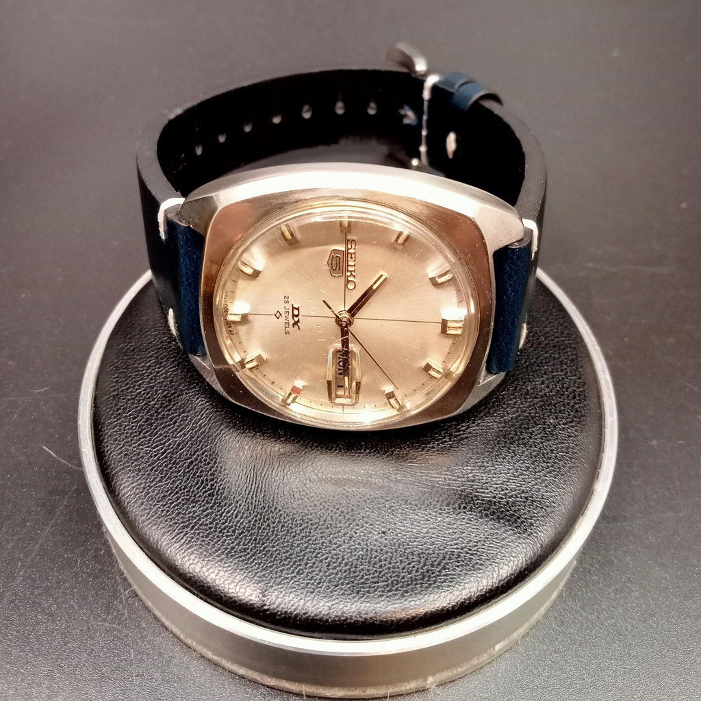 Seiko dx hotsell automatic 25 jewels