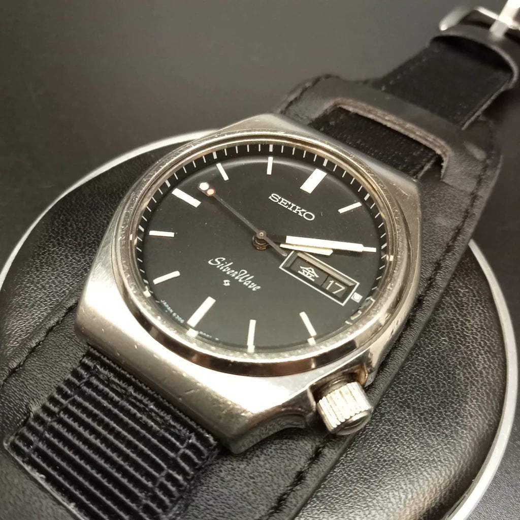 00 - Auction - Seiko Watch