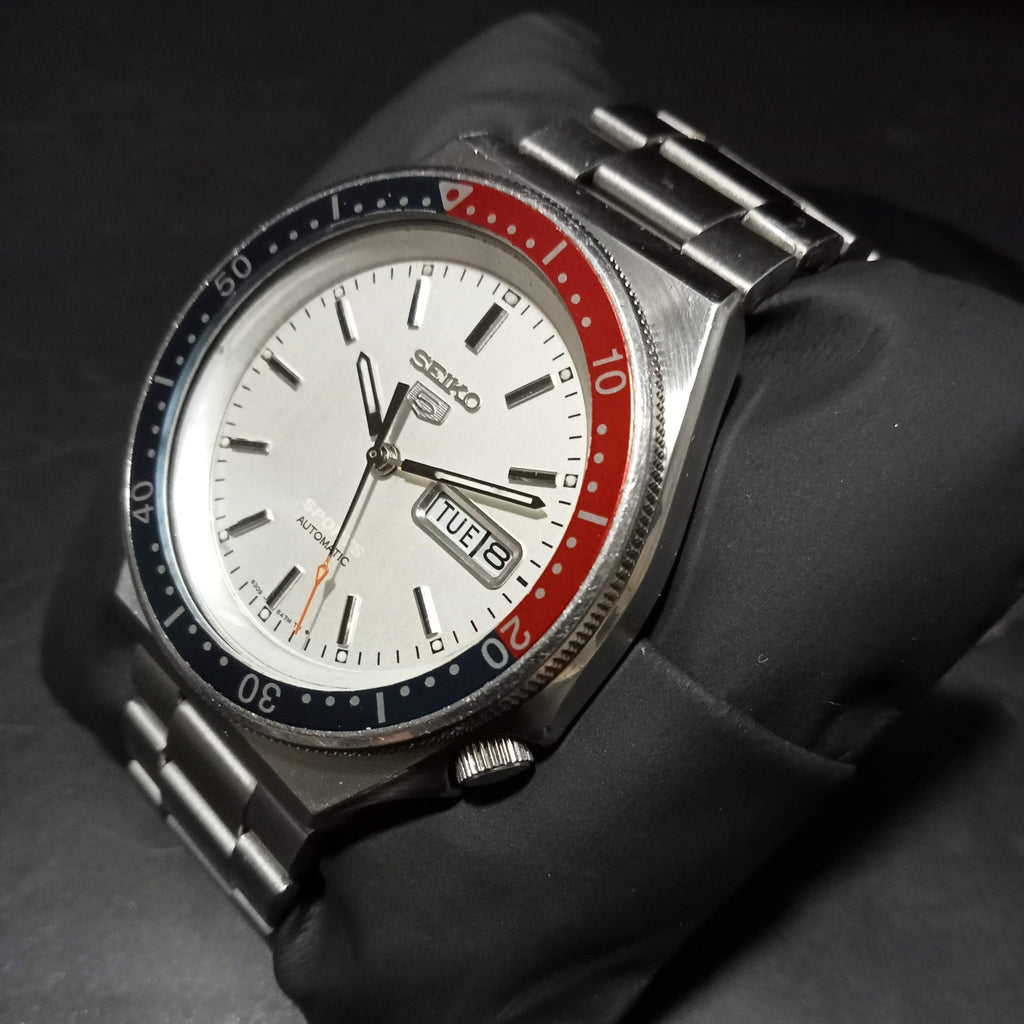 Seiko 5 Sports 6309 8360 June 1985 Pepsi Bezel 17J Automatic Wrist