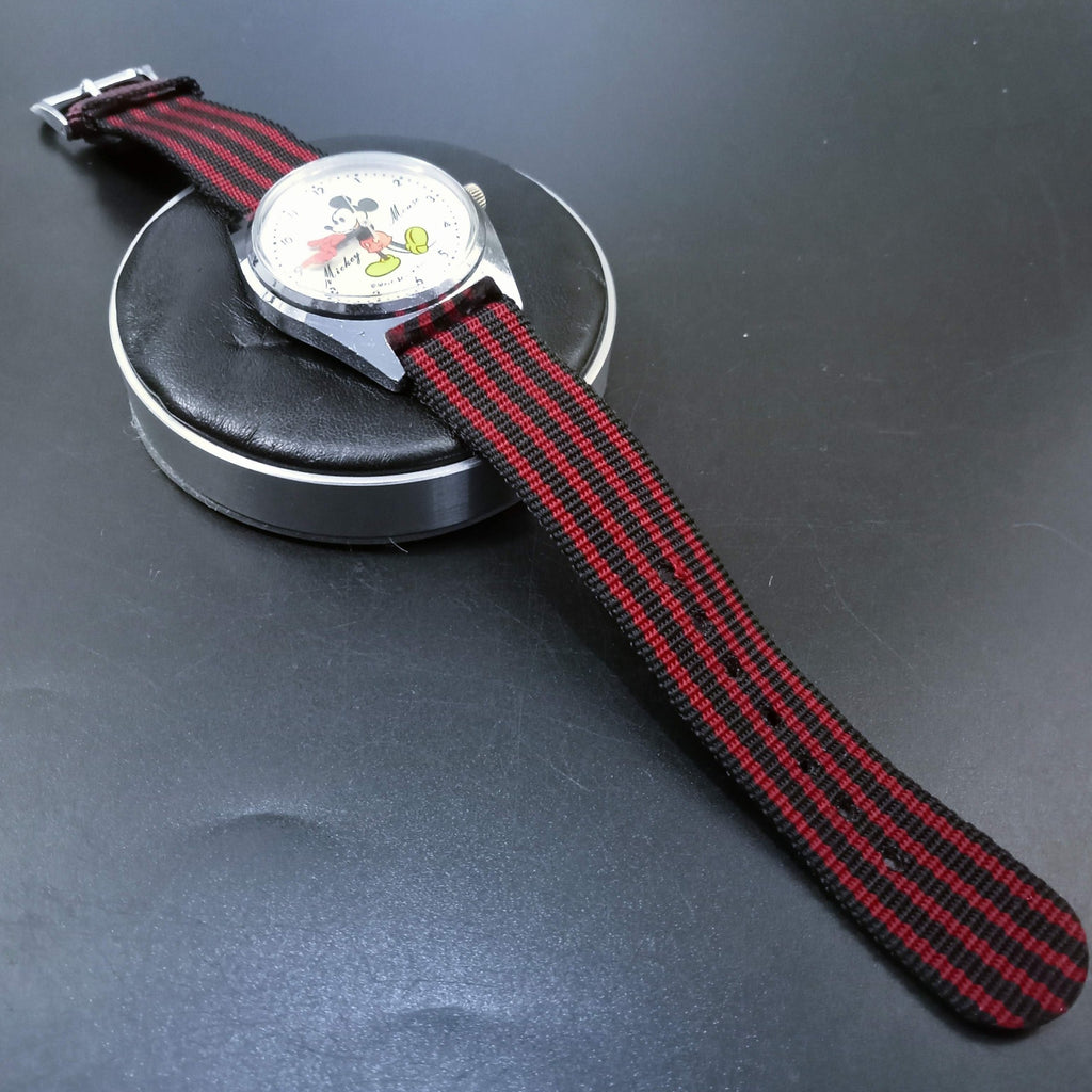 Collectible Circa 1970s! Seiko 5000-7000 Tomony Mickey Mouse, 7J