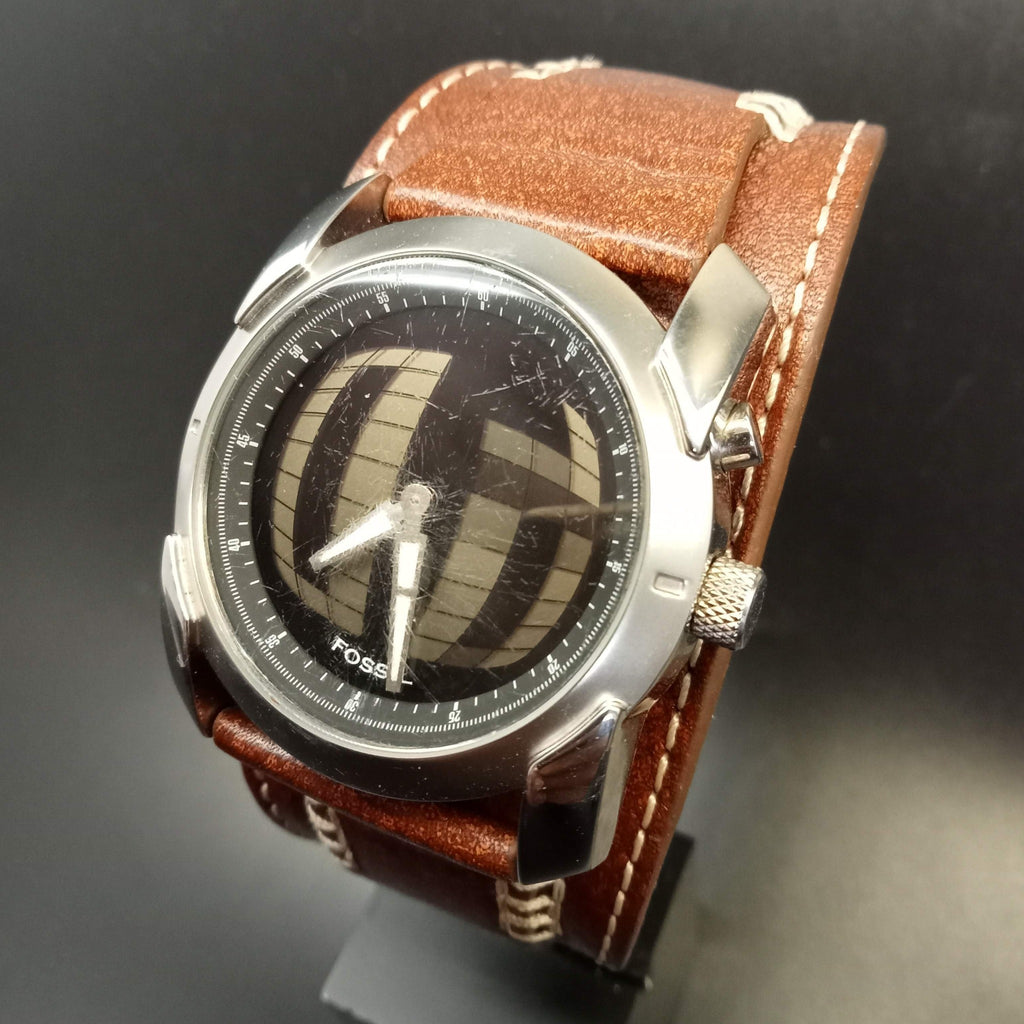 Fossil watch outlet with digital seconds