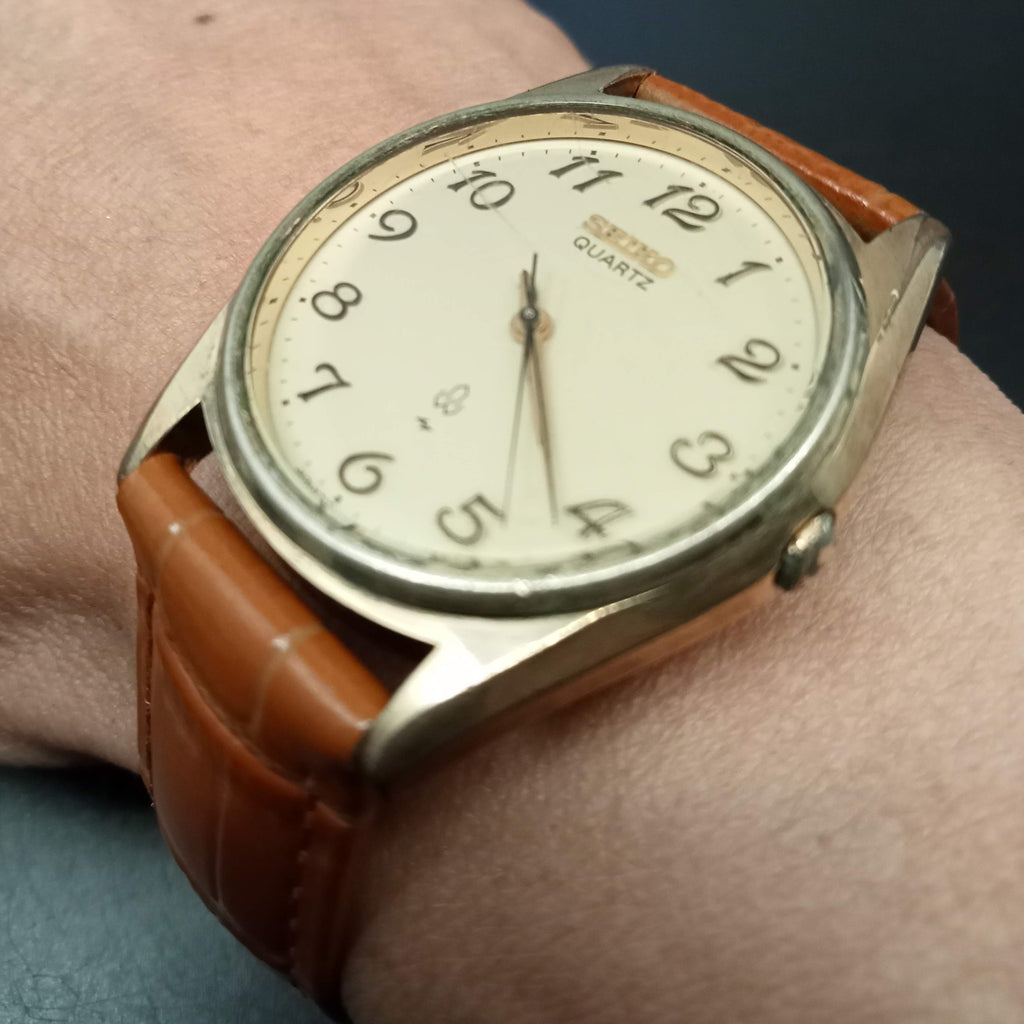 Birthday Watch February 1981! Seiko 7121-8000 DAINI Linen Dial Quartz Watch (OH)