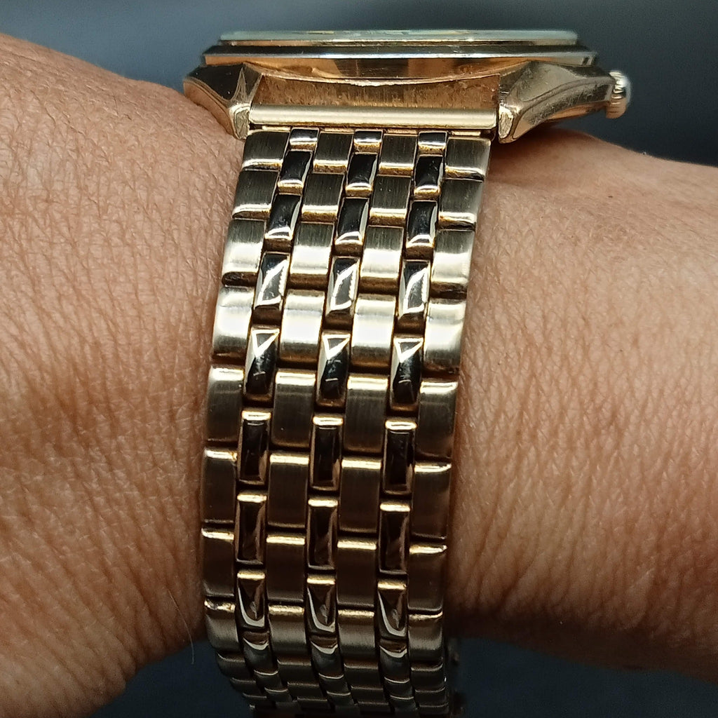 Birthday Watch April 1974! Seiko 5606-7190 Lord Matic SUWA 25J