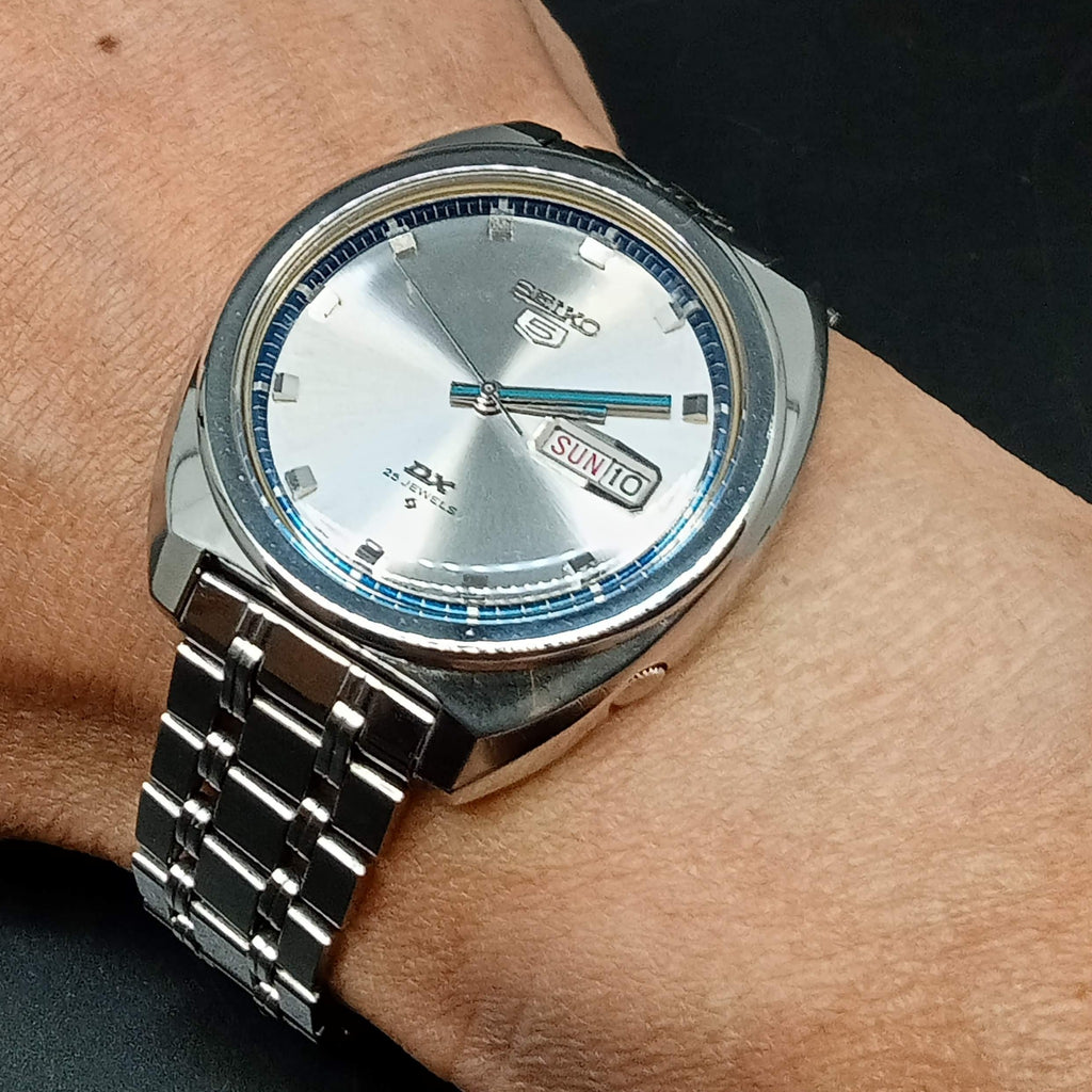 Birthday Watch November 1968! Seiko 5 DX 6106-8180 Oversize SUWA 25J A –  Altimate Group