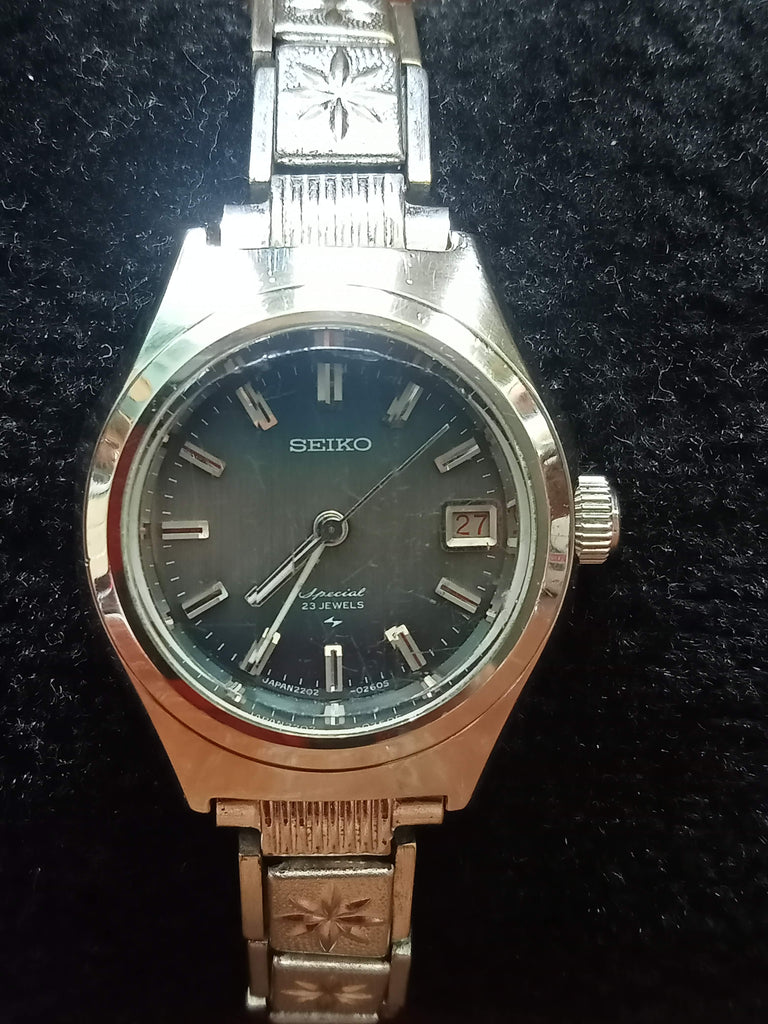 Collectible! Birthday Watch October 1973! Seiko Lady 2202-0130 Hi-Beat, 23J Mechanical Watch