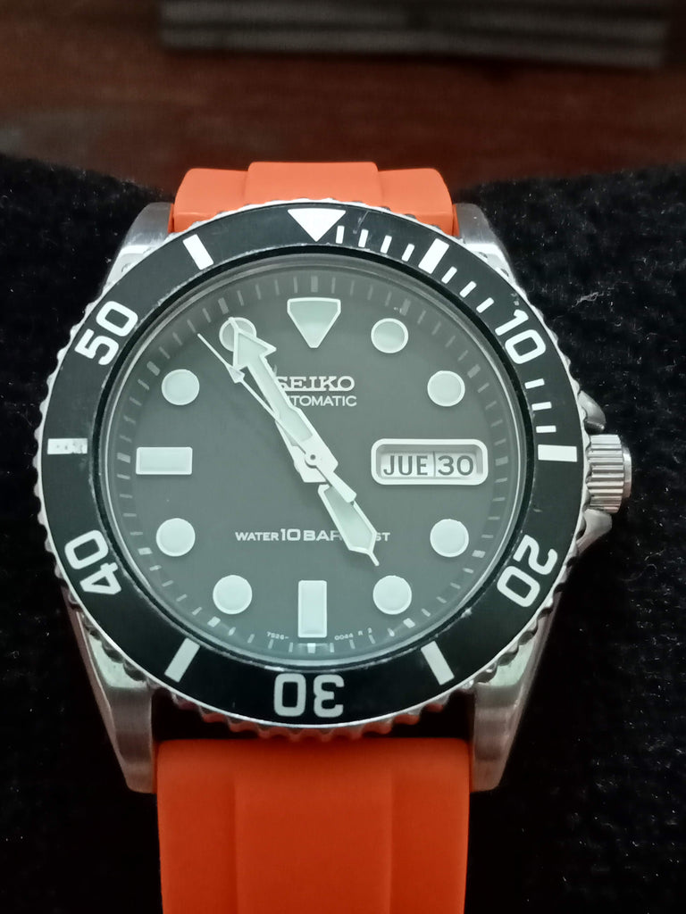 Birthday Watch April 2008! Discontinued in 2018! Seiko SKX031J 7S26-0040 Diver 21J Automatic Watch