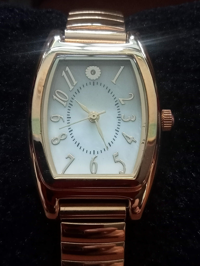 BNIB! Collectible! Limited Edition! Coronation of Emperor of Japan Commemorative Watch