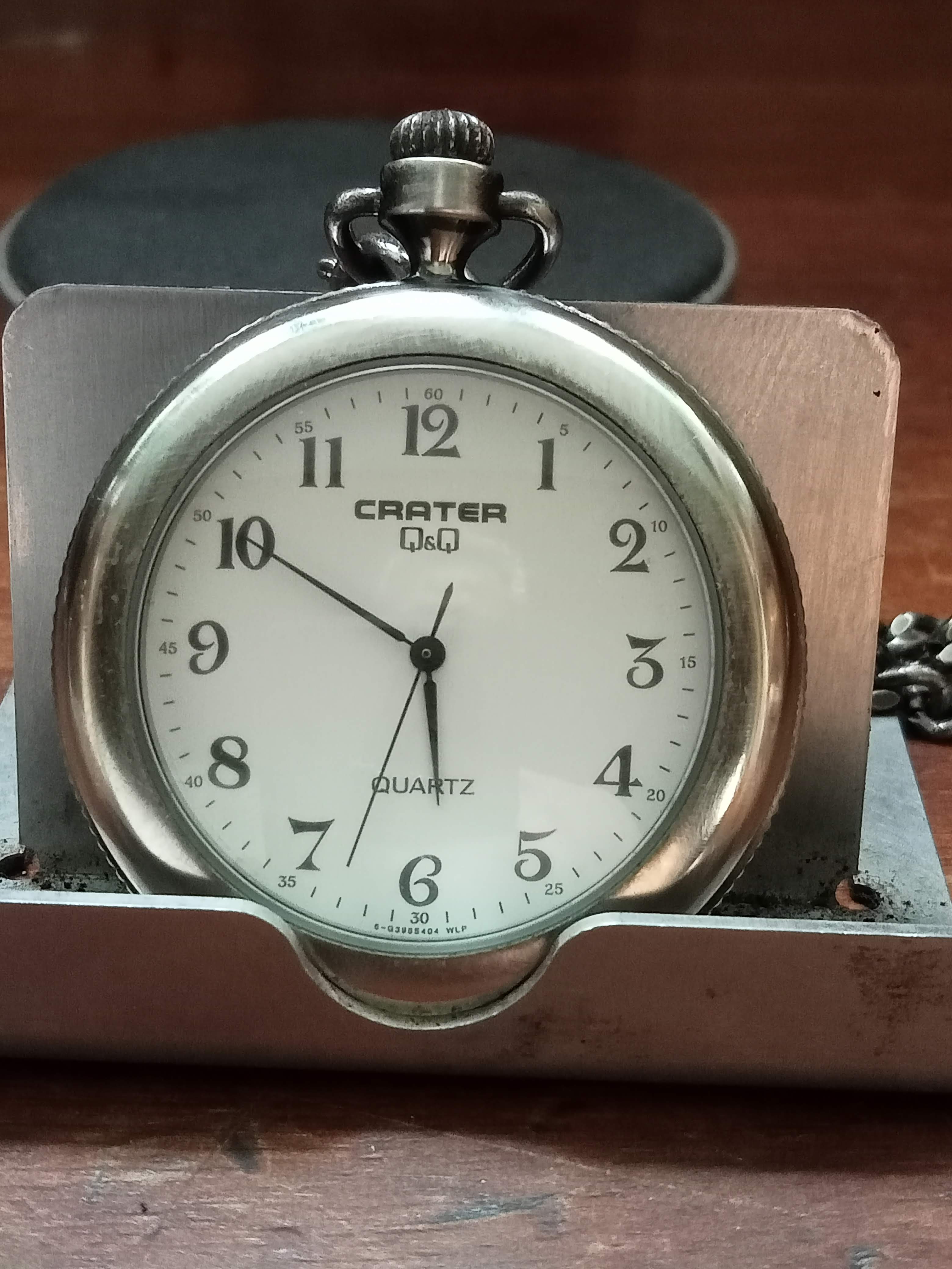 Collectible! 1980s QQ Crater Silver Pocket Watch Quartz (FS)