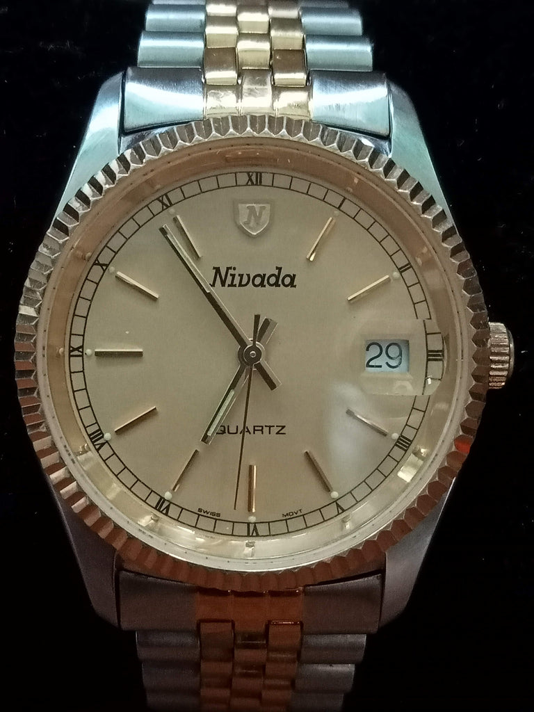 Collectible! 1970s Nivada Grenchen Perpetual N-26904 Gold Dial Gold Fluted Bezel Silver Case Quartz (FS)