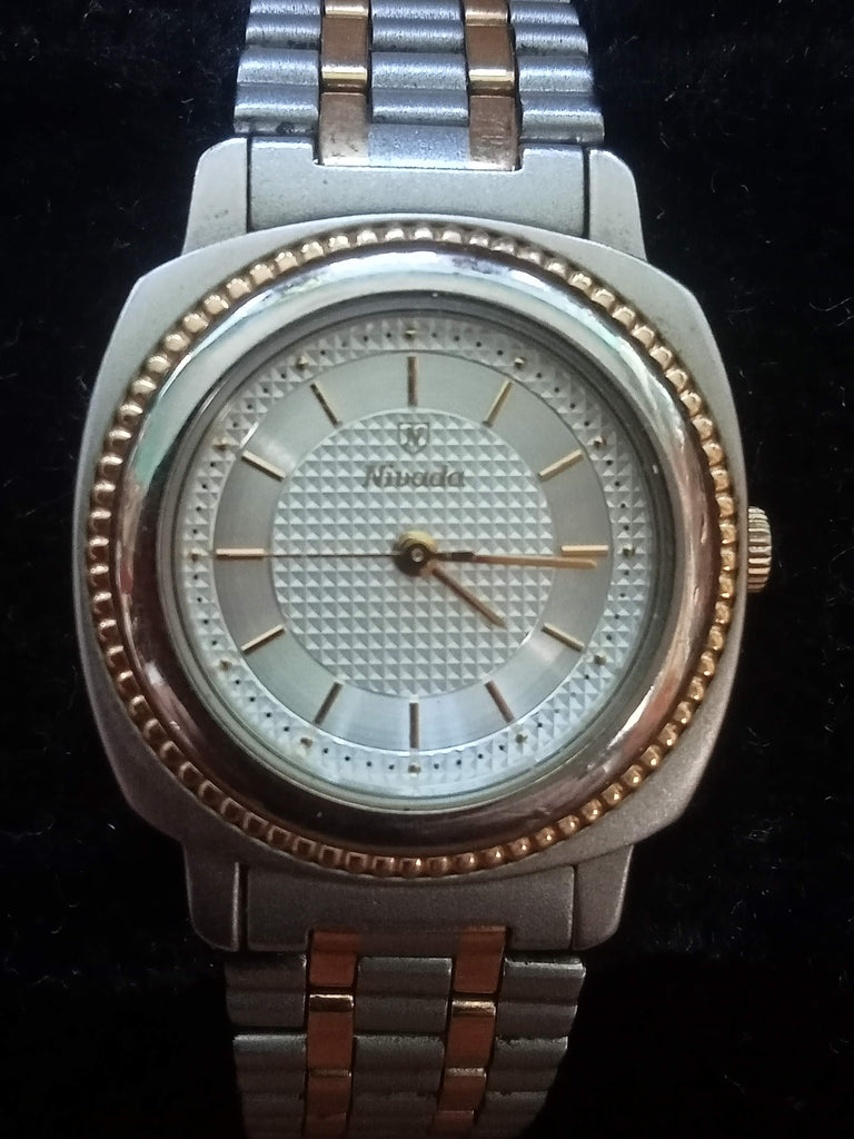 Collectible! 1970s Nivada Grenchen Ref N-93044 Cushion 2 Tone Silver & Gold Case & Bracelet Quartz (FS)
