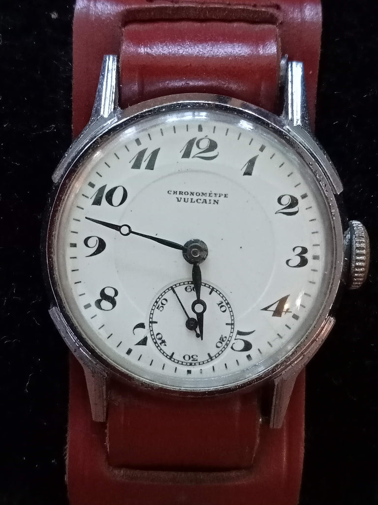 Super Rare Watch! 1920s Vulcain Small Seconds Porcelain Dial Case 1498 Mechanical (FS)