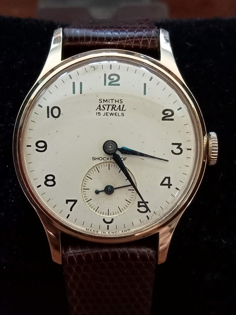 Collectible! RESTORED! Circa 1940 Smiths Astral Cal 393 Small-Seconds 15 Jewels Mechanical (FS)
