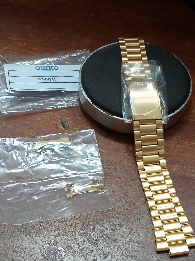 BNIB! Seiko B14 97E Gold Plated Bracelet for Seiko 7009-3040, 19mm Width Curved End (44)