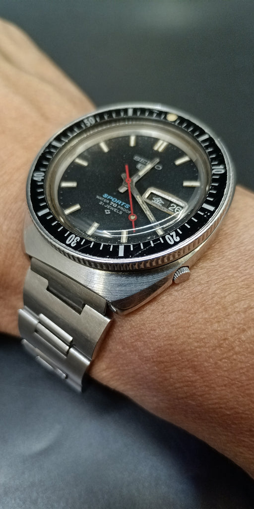 Collectible! Birthday Watch April 1968! Seiko 5 6119-8120 Sports "70m Waterproof" SUWA 21J JDM Automatic Watch (OH)