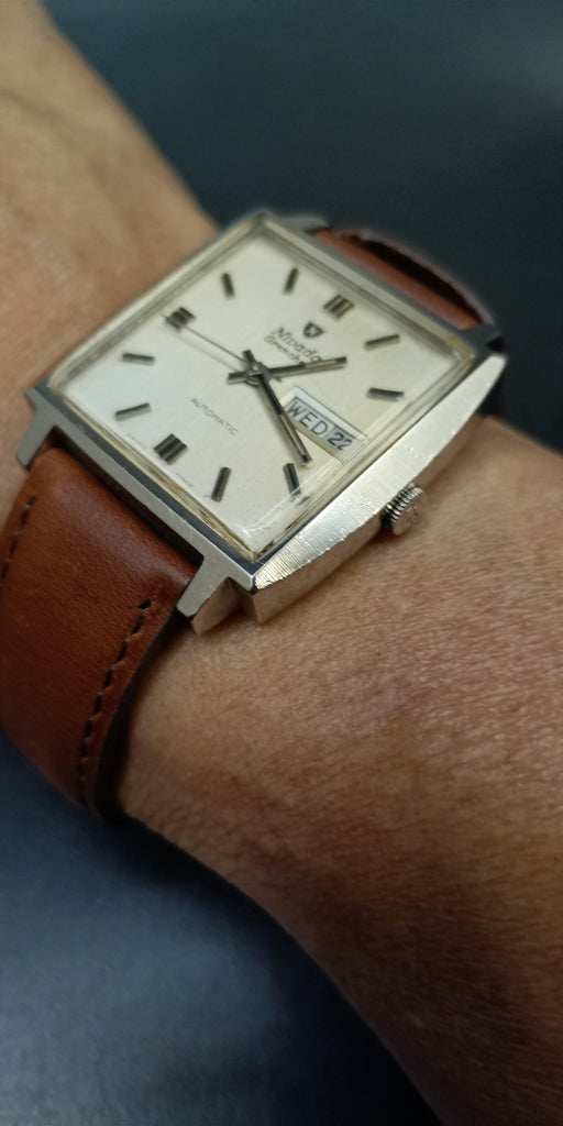 Collectible! 1970s Nivada Grenchen "Antarctica" Tank Ref 67036 Cal AS1918 Automatic (OH)