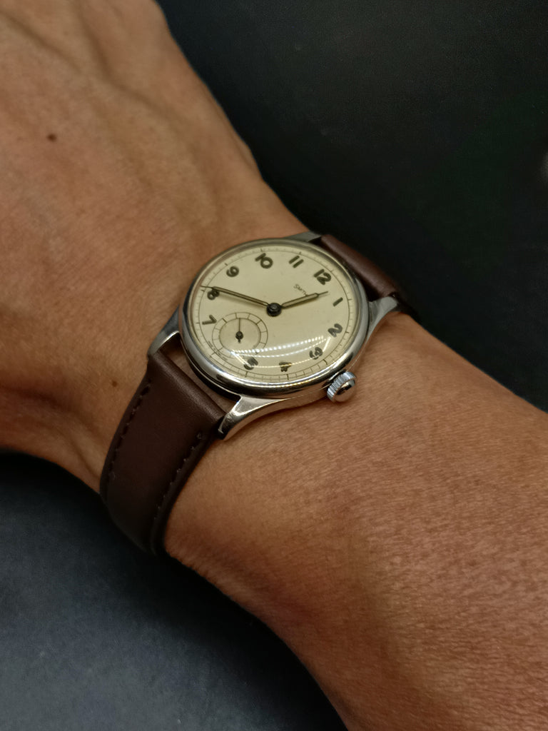 Collectible! Circa 1950 Smiths Small-Seconds UK Cal C31834 15 Jewels Mechanical (OH)