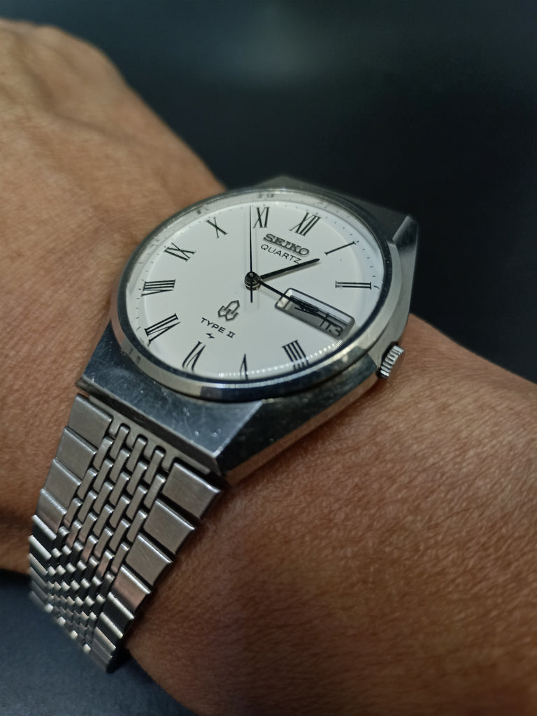 Collectible! Birthday Watch January 1979 Seiko 7123-8100 Type II Roman Numeral DAINI JDM Quartz Watch (OH)