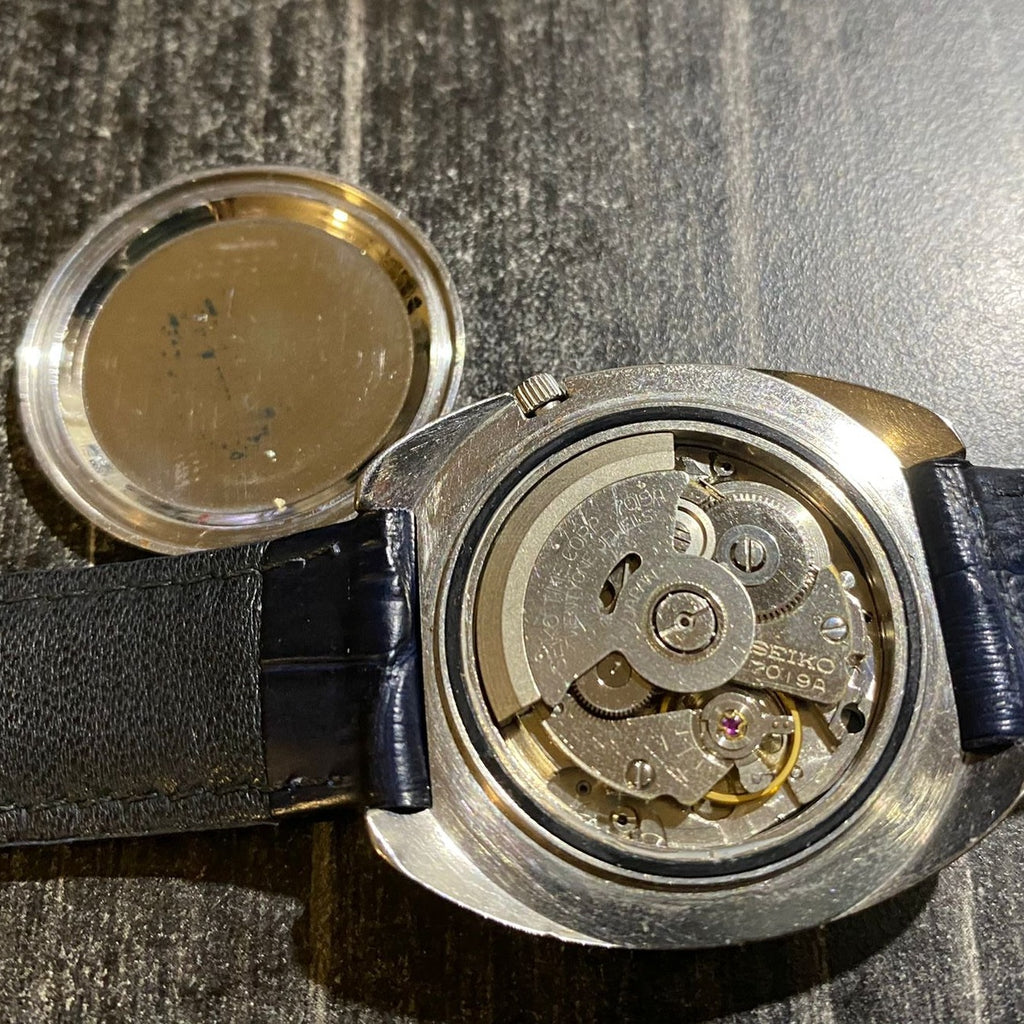 Seiko 7019 online movement