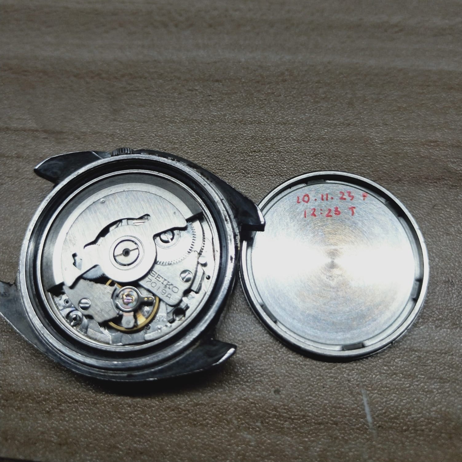 Montre Seiko Hi-Beat Automatique Vintage Réf. 2517-0410 - Années 60 - Boîtier Acier 26mm - 21 Rubis